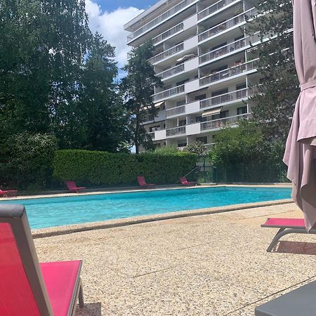 Mont Royal Balcon Et Piscine Annecy Exterior foto