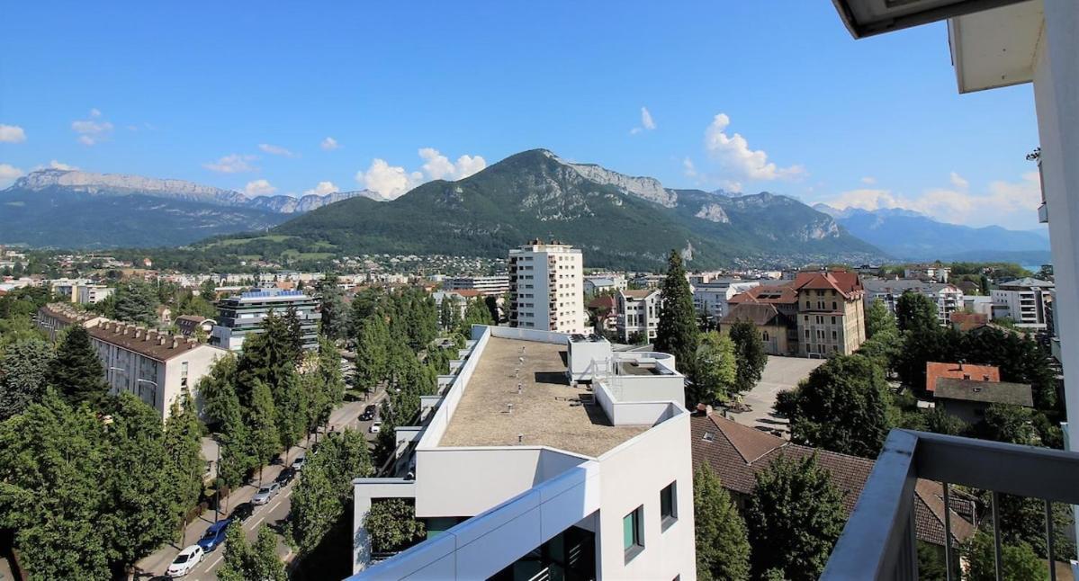 Mont Royal Balcon Et Piscine Annecy Exterior foto